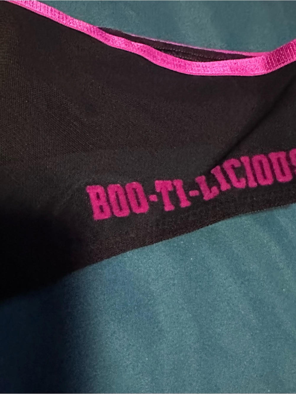 PINK - Picture 3 of 4